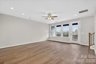 216 Ferebee Pl, Charlotte, NC 28213 - Photo 12