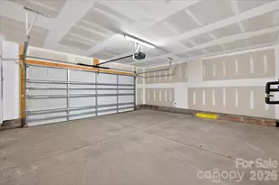 216 Ferebee Pl, Charlotte, NC 28213 - Photo 38