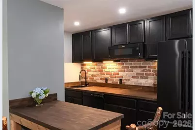 187 Pine Village Lane, Blowing Rock, NC 28605 - Photo 18