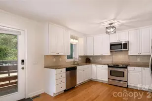 187 Pine Village Ln, Blowing Rock, NC 28605 - Photo 4