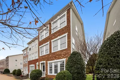 9732 Kings Parade Boulevard, Charlotte, NC 28273 - Photo 2