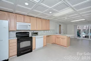 7429 Newmans Ln, Charlotte, NC 28270 - Photo 28