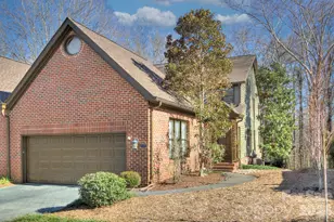 7429 Newmans Ln, Charlotte, NC 28270 - Photo 2
