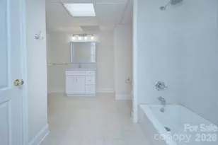 7429 Newmans Ln, Charlotte, NC 28270 - Photo 32