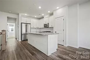 2037 Statesville Ave, Charlotte, NC 28206 - Photo 10