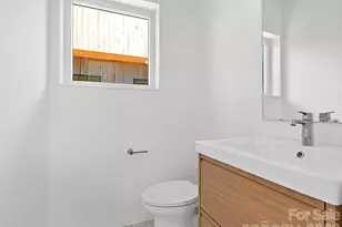 171 Houston Pl, Asheville, NC 28801 - Photo 12