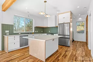 171 Houston Pl, Asheville, NC 28801 - Photo 10