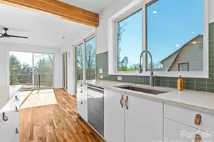 171 Houston Pl, Asheville, NC 28801 - Photo 6