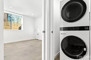 171 Houston Pl, Asheville, NC 28801 - Photo 38