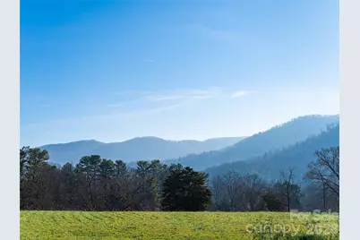 97 Upper Moffitt Road, Asheville, NC 28805 - Photo 8