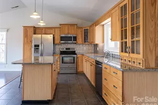 97 Upper Moffitt Rd, Asheville, NC 28805 - Photo 18