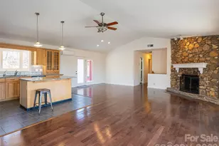 97 Upper Moffitt Rd, Asheville, NC 28805 - Photo 16