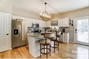 4102 Christine Ln, Waxhaw, NC 28173 - Photo 2