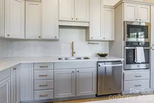 7418 Wisley Blvd, Charlotte, NC 28226 - Photo 12