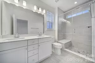 4202 Alexander Vw Dr, Charlotte, NC 28226 - Photo 12