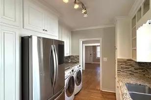 1624 Club Rd, Charlotte, NC 28205 - Photo 6