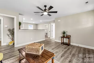 91 W 7th Street, Lexington, NC 27295 - Photo 8