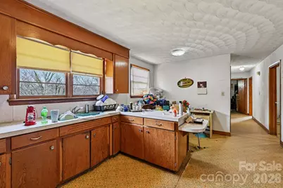 1231 2nd Street SE, Hickory, NC 28602 - Photo 14