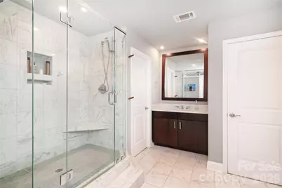 300 W 5th Street #222, Charlotte, NC 28202 - Photo 18