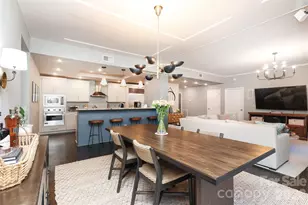 300 W 5th St, Charlotte, NC 28202 - Photo 8