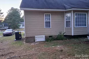 443 Tranquil Ln, Willow Spring, NC 27592 - Photo 4