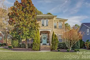 14014 Grand Traverse Dr, Charlotte, NC 28278 - Photo 2