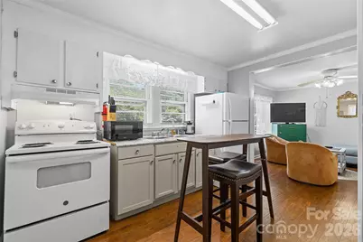 544 W McLelland Avenue, Mooresville, NC 28115 - Photo 8