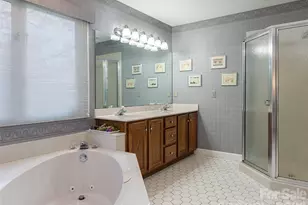 2 Bent Tree Dr, Asheville, NC 28803 - Photo 30