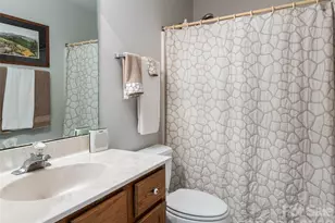 2 Bent Tree Dr, Asheville, NC 28803 - Photo 34