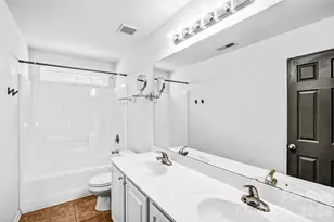 12733 Alvin Woods Dr, Charlotte, NC 28214 - Photo 34