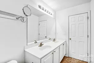 12733 Alvin Woods Dr, Charlotte, NC 28214 - Photo 38