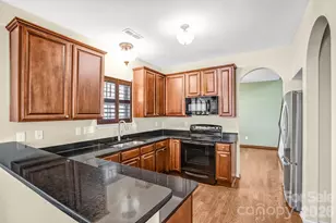 12733 Alvin Woods Dr, Charlotte, NC 28214 - Photo 18