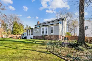 1426 Ashstead Ln, Matthews, NC 28105 - Photo 38