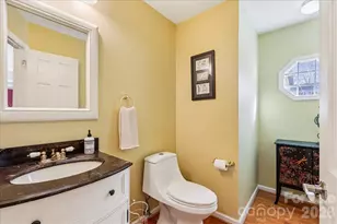 1426 Ashstead Ln, Matthews, NC 28105 - Photo 18