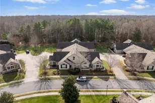 2304 Coltsview Ln, Matthews, NC 28105 - Photo 28