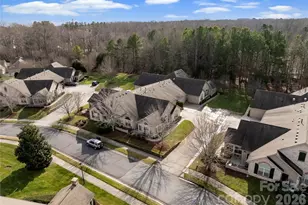 2304 Coltsview Ln, Matthews, NC 28105 - Photo 30