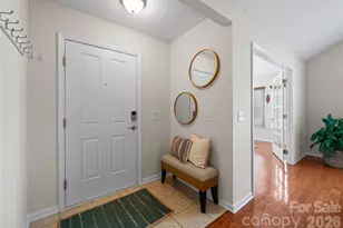 2304 Coltsview Ln, Matthews, NC 28105 - Photo 4