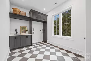 1222 Chandler Pl, Charlotte, NC 28211 - Photo 22