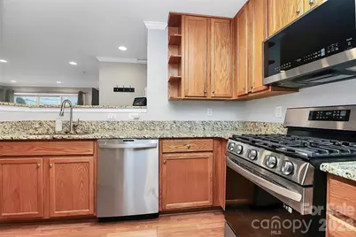 3805 Picasso Court, Charlotte, NC 28205 - Photo 14