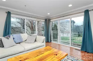 3805 Picasso Court, Charlotte, NC 28205 - Photo 10