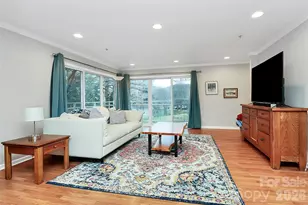 3805 Picasso Court, Charlotte, NC 28205 - Photo 6