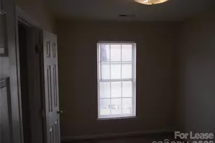 5311 Eneida Sue Dr, Charlotte, NC 28214 - Photo 8