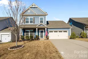 204 Old Harbor Dr, Mount Gilead, NC 27306 - Photo 1