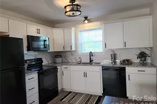 1734 Sneed Dr, Shelby, NC 28150 - Photo 10