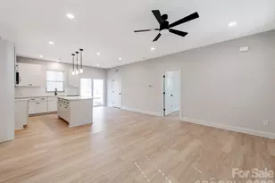 176 Whitetail Rd, Statesville, NC 28625 - Photo 4