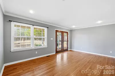 324 Pawley Drive, Charlotte, NC 28214 - Photo 2