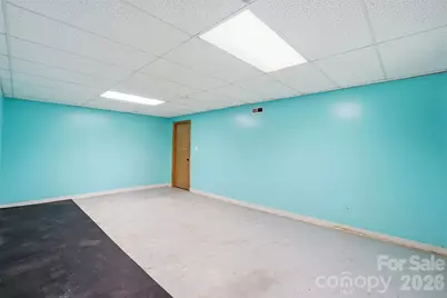 324 Pawley Drive, Charlotte, NC 28214 - Photo 16