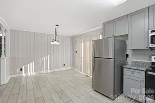 4821 Woodway Pl, Charlotte, NC 28208 - Photo 16