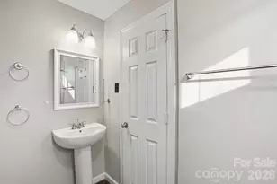 4821 Woodway Pl, Charlotte, NC 28208 - Photo 28