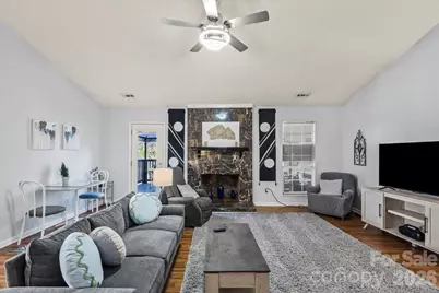 2036 Killarney Place, Charlotte, NC 28262 - Photo 6